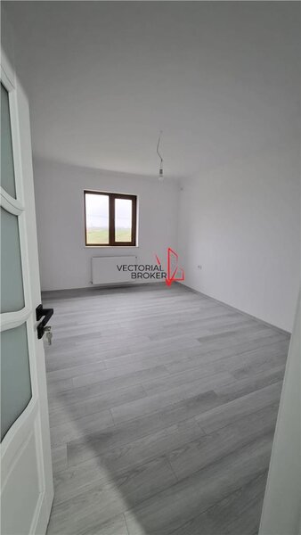 Pantelimon, casa moderna cu 4 camere, finisaje premium, curte amenajata 370 mp, strada Gloria